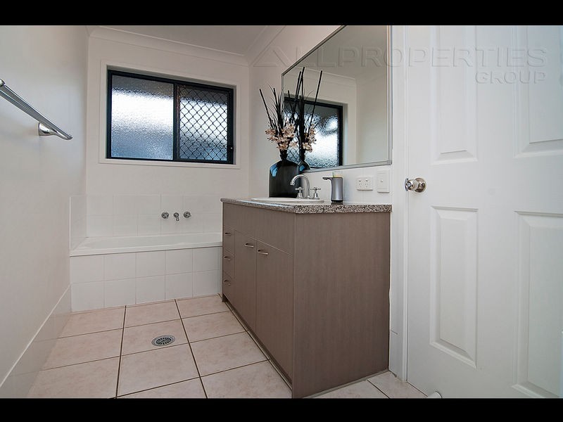 7 Aspect Way, Berrinba QLD 4117