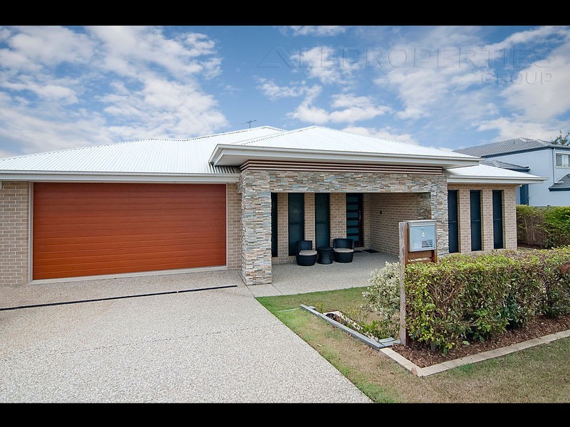 4 Coolibah Street, Heathwood QLD 4110