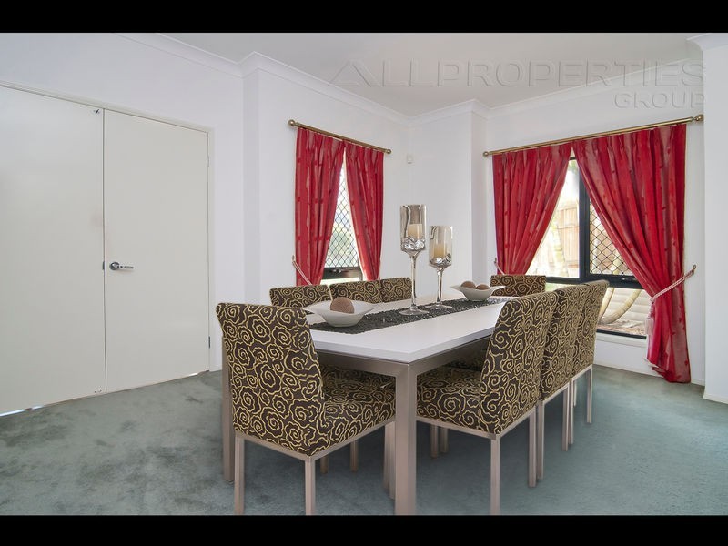 39 Aldea Place, Stretton QLD 4116