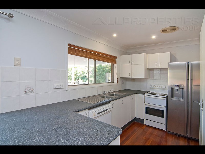 3 Madison Street, Sunnybank Hills QLD 4109