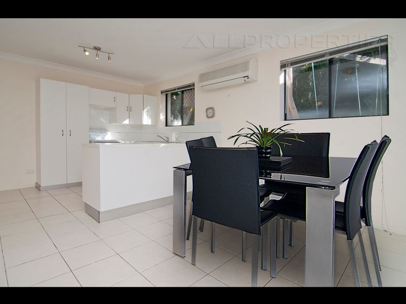 3 Madison Street, Sunnybank Hills QLD 4109