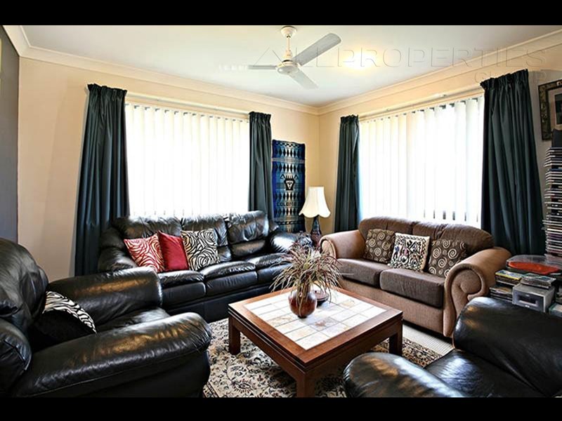 1 / 84 Cascade Drive, Forest Lake QLD 4078