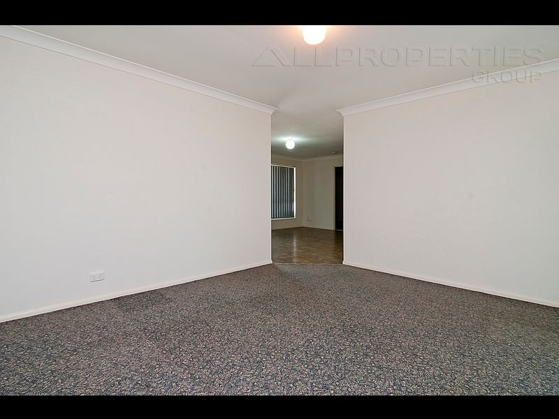 32 High Peak Cr, Springfield QLD 4300