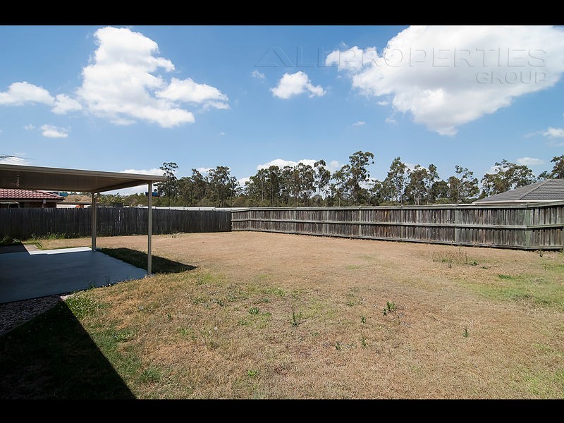 32 High Peak Cr, Springfield QLD 4300