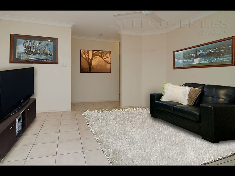44 Berkshire Place, Springfield Lakes QLD 4300