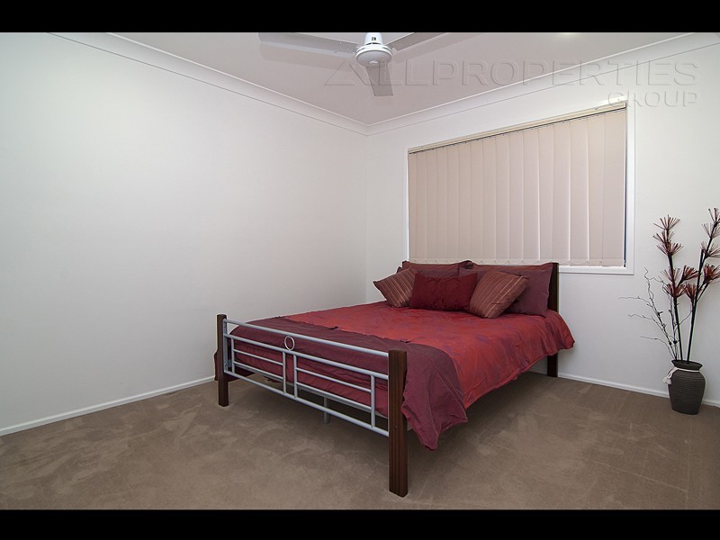 34 Flametree Crescent, Berrinba QLD 4117