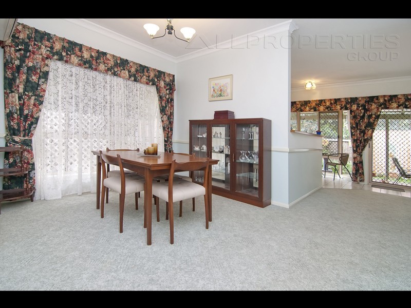 12 Bridgeman Place, Forest Lake QLD 4078
