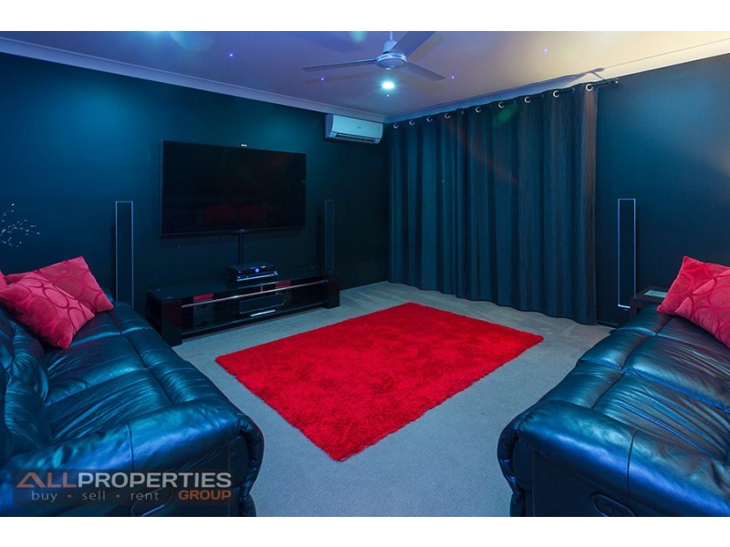 2 Flagstone Way, Berrinba QLD 4117