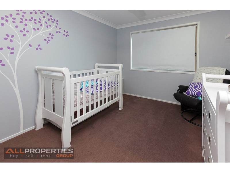 2 Flagstone Way, Berrinba QLD 4117