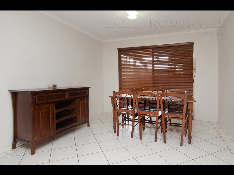 46 Federation Drive, Hillcrest QLD 4118