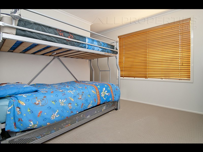 46 Federation Drive, Hillcrest QLD 4118