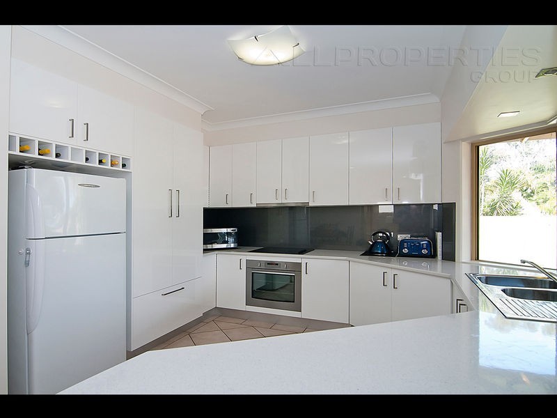 14 Tarragon Place, Forest Lake QLD 4078