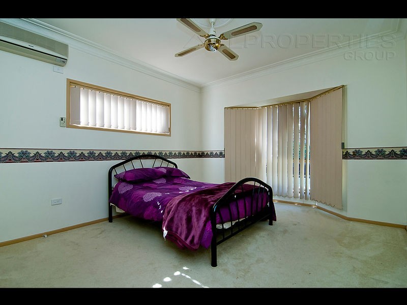 14 Tarragon Place, Forest Lake QLD 4078