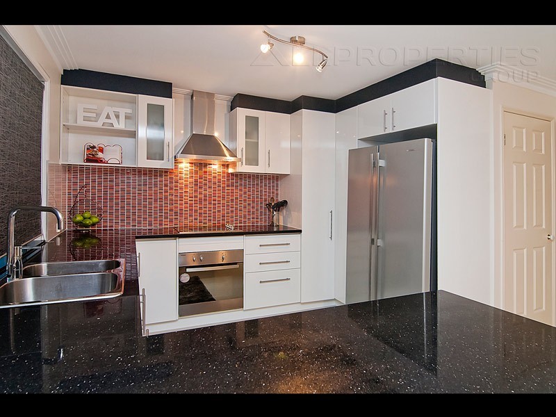 10 Blaxland Place, Drewvale QLD 4116