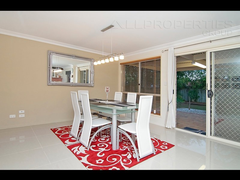 10 Blaxland Place, Drewvale QLD 4116