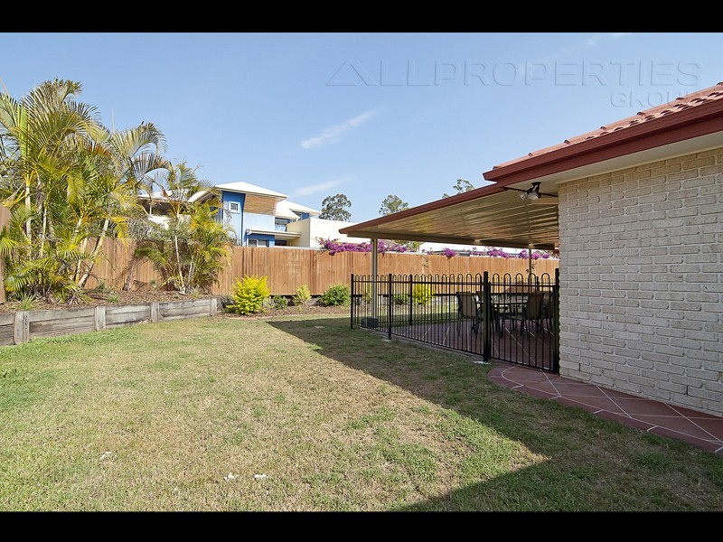 4 Lomandra Court, Seventeen Mile Rocks QLD 4073