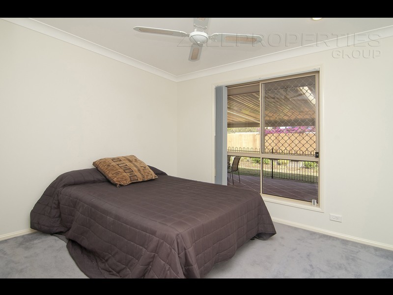 4 Lomandra Court, Seventeen Mile Rocks QLD 4073