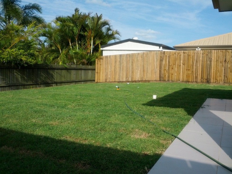 4 Giancarlo Crescent, Doolandella QLD 4077