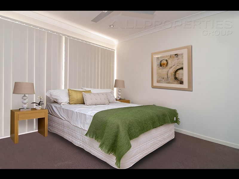42/8 Rosegum Place, Redbank Plains QLD 4301