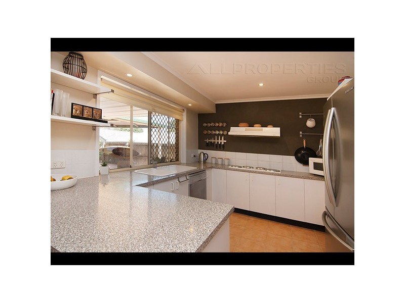 6 Radiata Place, Forest Lake QLD 4078