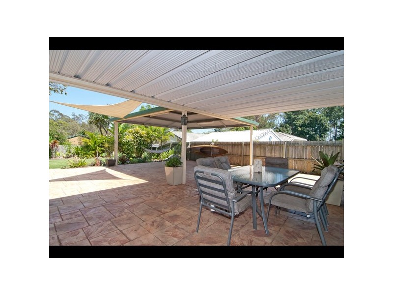 6 Radiata Place, Forest Lake QLD 4078