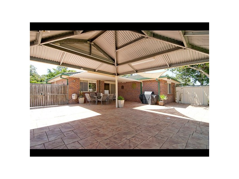 6 Radiata Place, Forest Lake QLD 4078