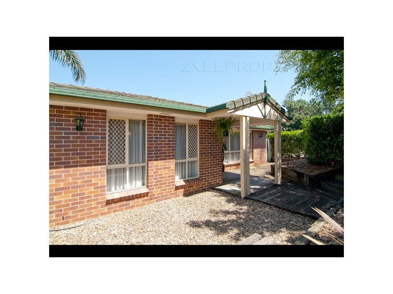 6 Radiata Place, Forest Lake QLD 4078