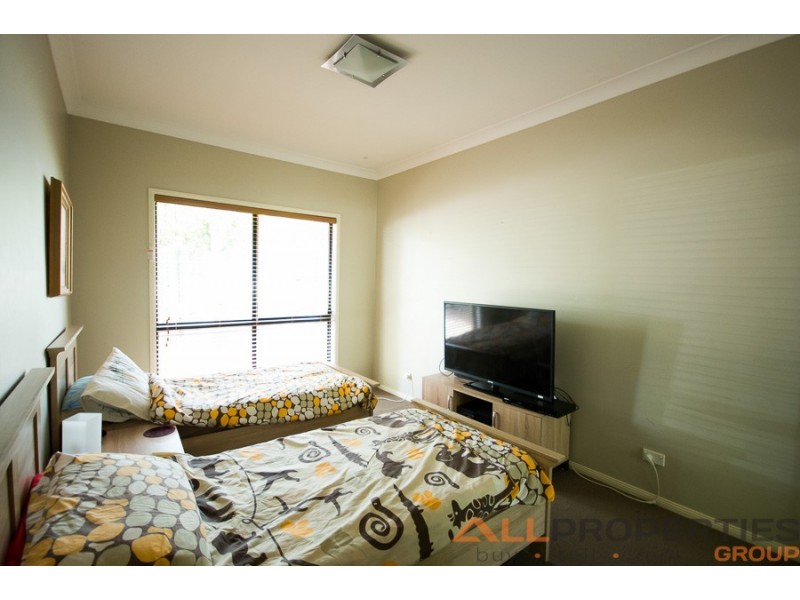 23 Paperbark Crescent, Heathwood QLD 4110