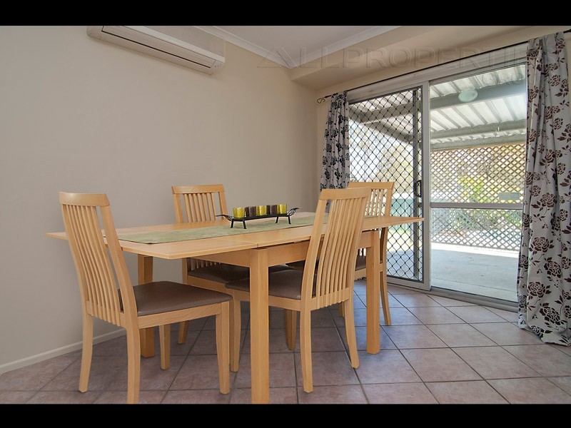 30 STRATHALLEN DRIVE, Boronia Heights QLD 4124