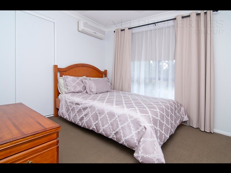 19 Blaxland Place, Drewvale QLD 4116