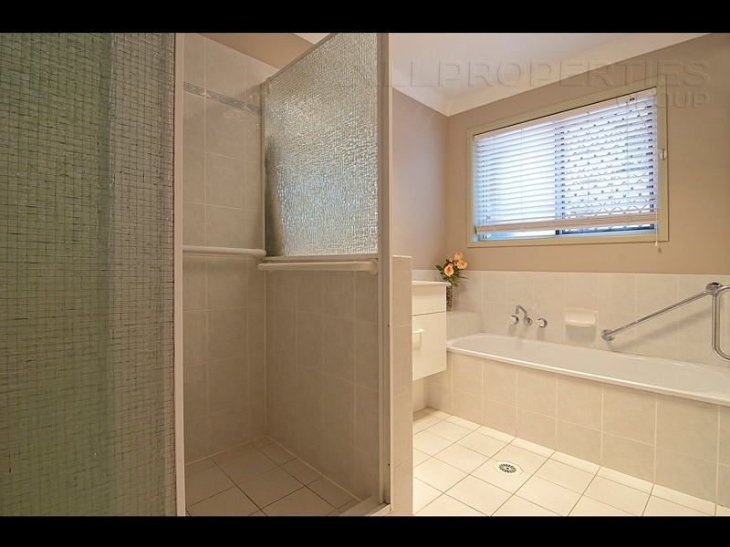 47 Atherton Cct, Forest Lake QLD 4078