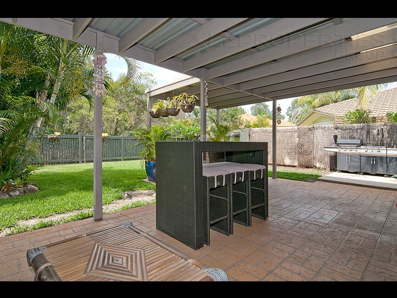 16 Seabrook Crescent, Forest Lake QLD 4078