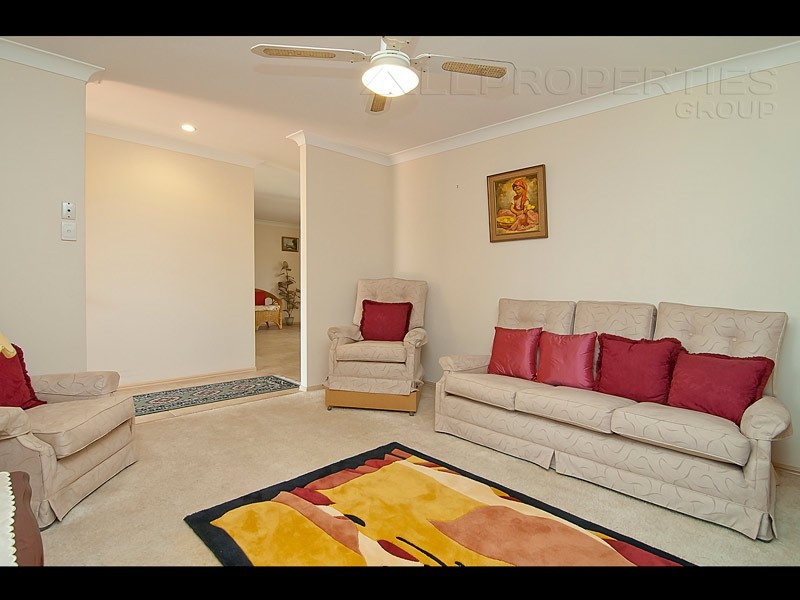 29 SOLANDRA CIRCUIT, Regents Park QLD 4118