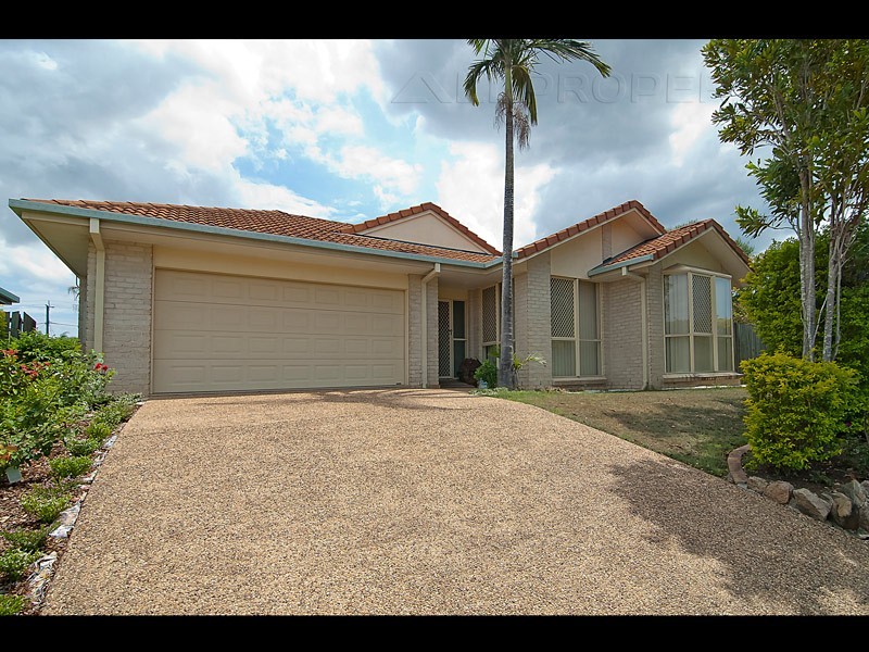 140 Lamberth Road, Regents Park QLD 4118