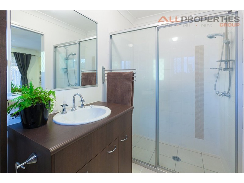 11 Weir Close, Berrinba QLD 4117