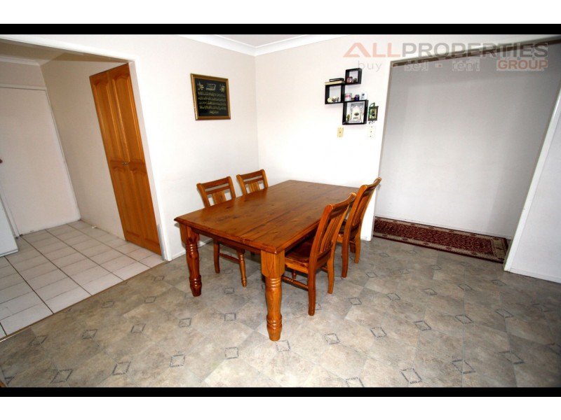 Logan Central QLD 4114