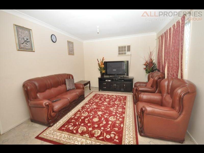 Logan Central QLD 4114