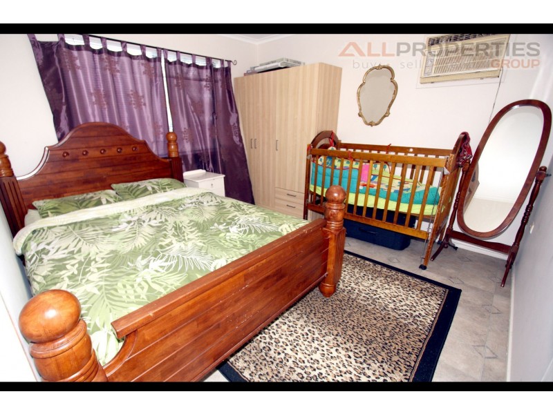 Logan Central QLD 4114