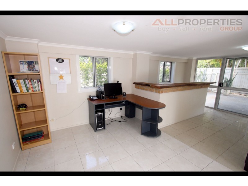 Logan Central QLD 4114