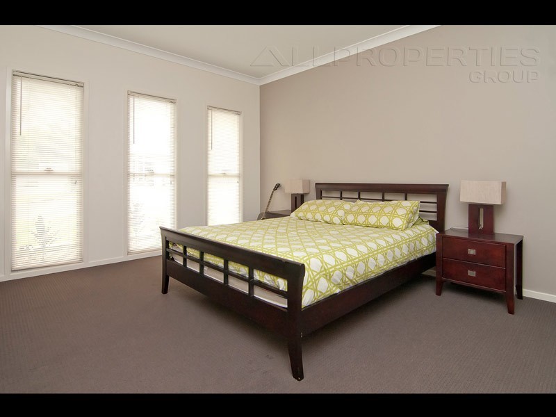 3 Tuscany Close, Forest Lake QLD 4078