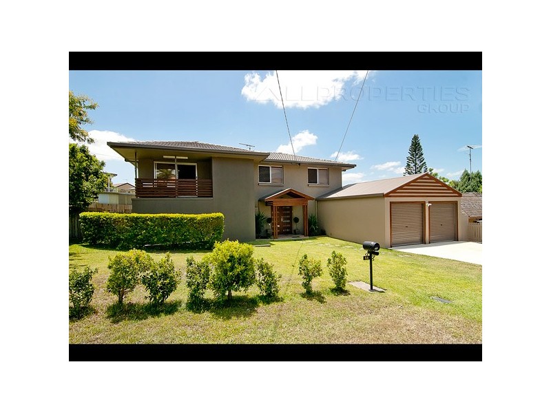 11 Le Grand Street, Macgregor QLD 4109