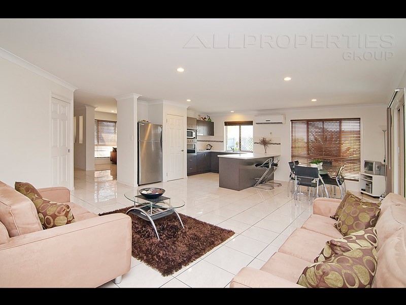 23 Randwick Place, Drewvale QLD 4116