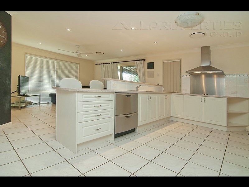 15 Gecko Place, Doolandella QLD 4077