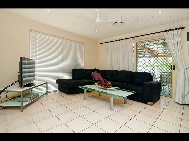 15 Gecko Place, Doolandella QLD 4077