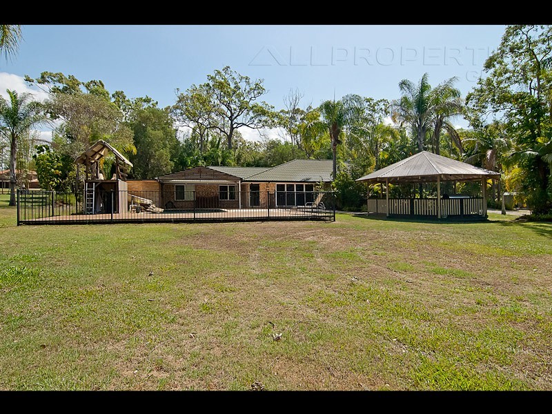 31-43 Myall Terrace, Munruben QLD 4125