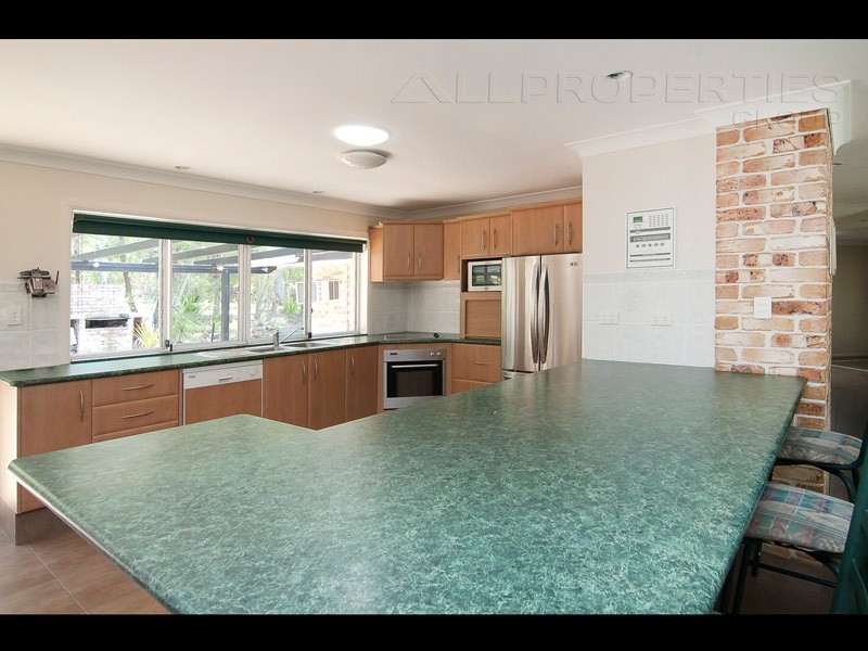 31-43 Myall Terrace, Munruben QLD 4125