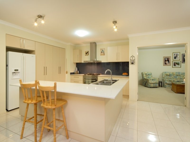 79 Injune Circuit, Calamvale QLD 4116