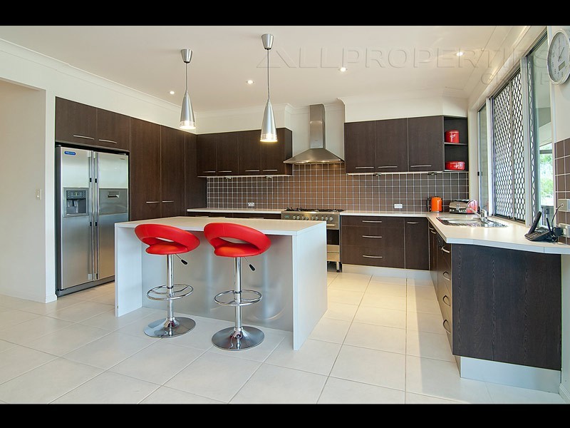 13-15 Alannon Place, Jimboomba QLD 4280