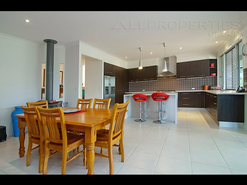 13-15 Alannon Place, Jimboomba QLD 4280