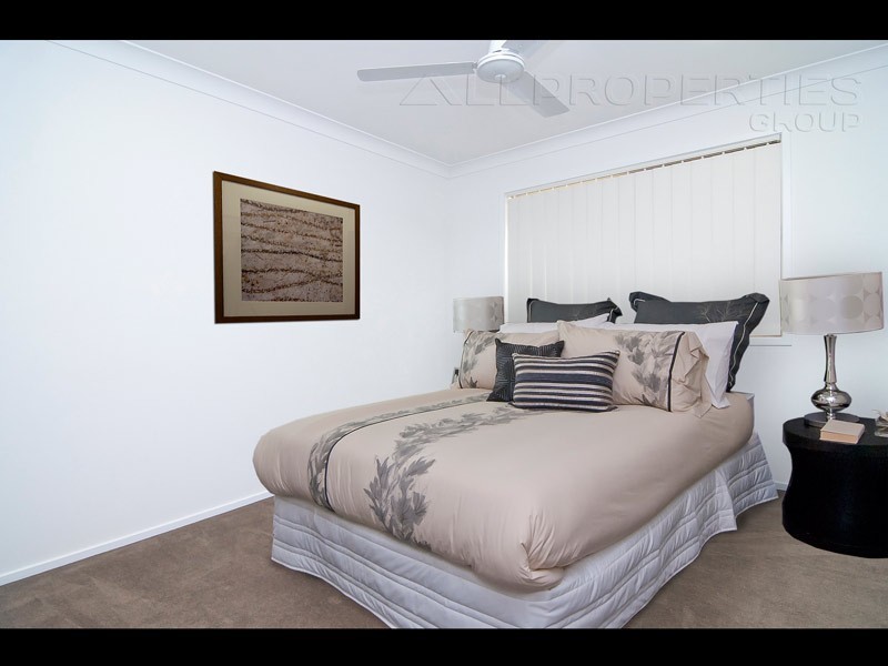 21 Fairweather Street, Berrinba QLD 4117